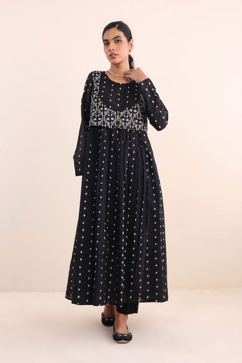 generation black dress Dhakai – International Size:30W Cyrill Strapless Satin Structured Filter_Size_F_XXL gold ring straps
