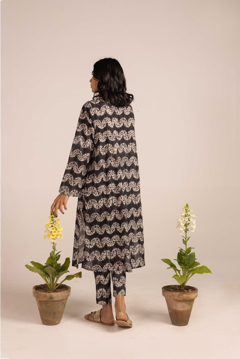Shibori Spotlight Dyed Ensemble
