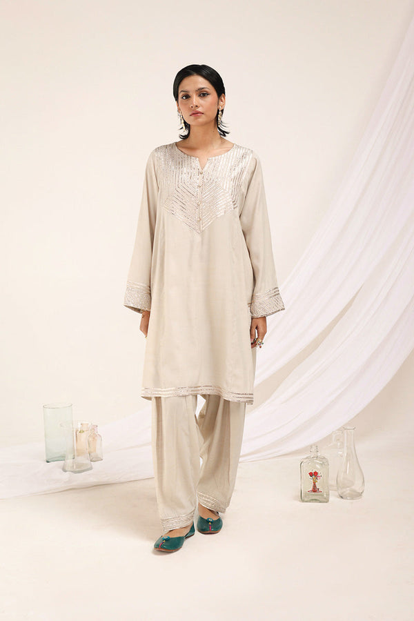 Sunehri Naqsh Zareen Suit