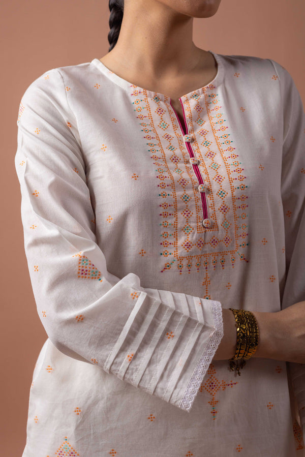 Whispers Of Jacquard Ensemble