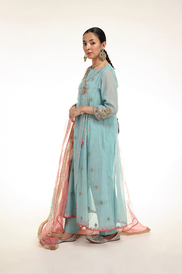 Mahrani Opulent Ensemble