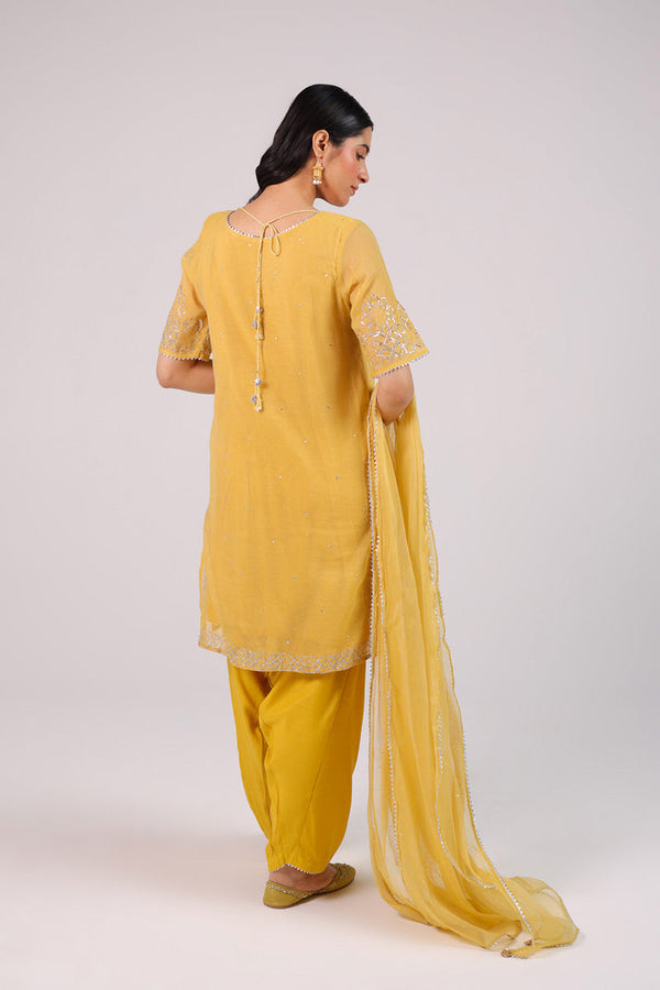 Zahra-e-Noor 3 Piece Suit