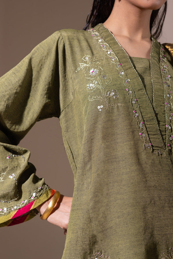 Golden Sequin Whisper Set