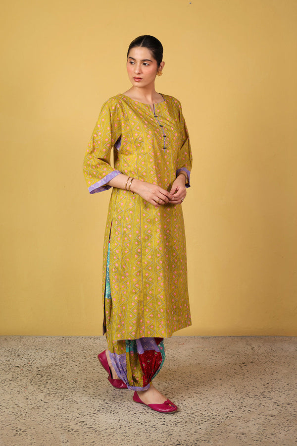 Rangeela Surkh Saaz Kurta
