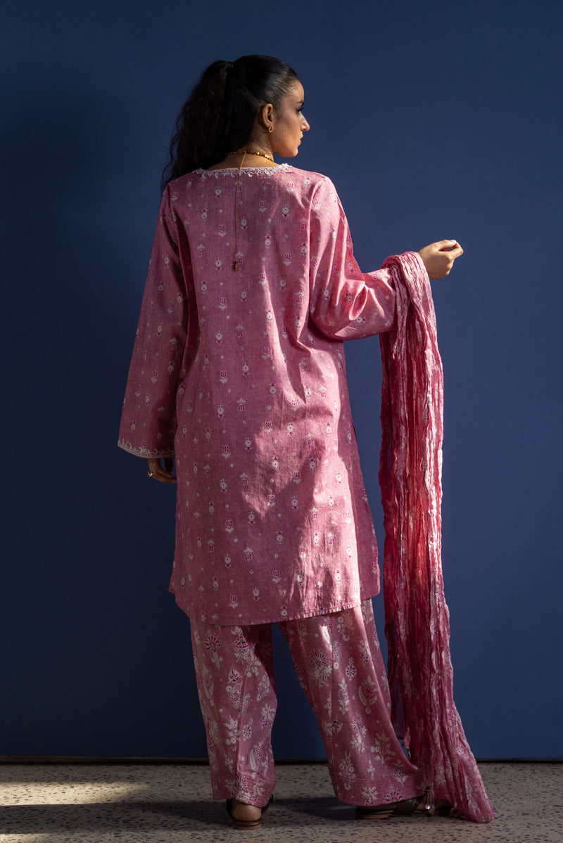 Gulistan Printed 3-Piece Suit