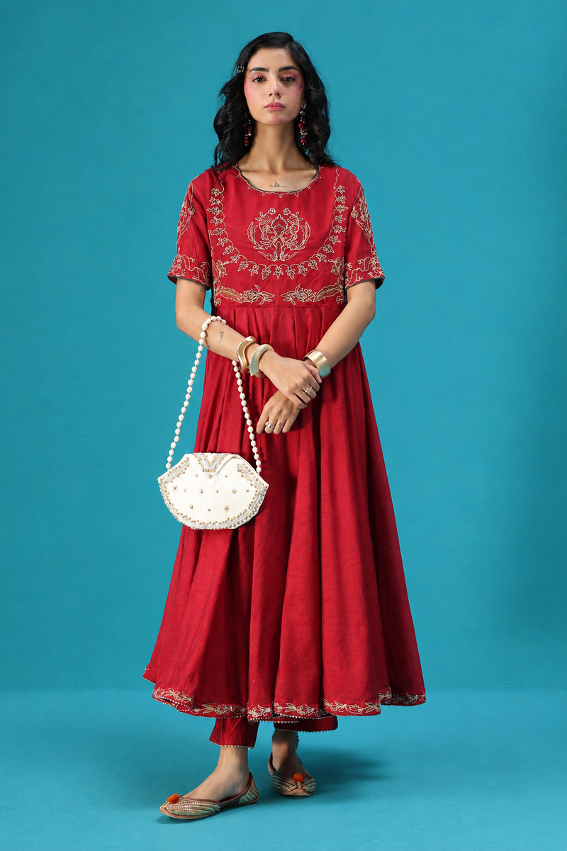 Embroidered Potli