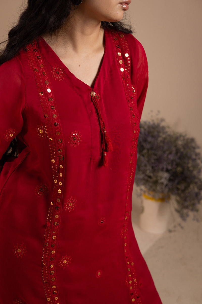 Sheesh Nur Embroidered Set