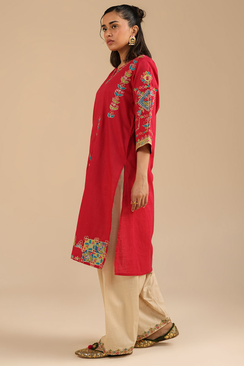 Embroidered Persian Whisper Set