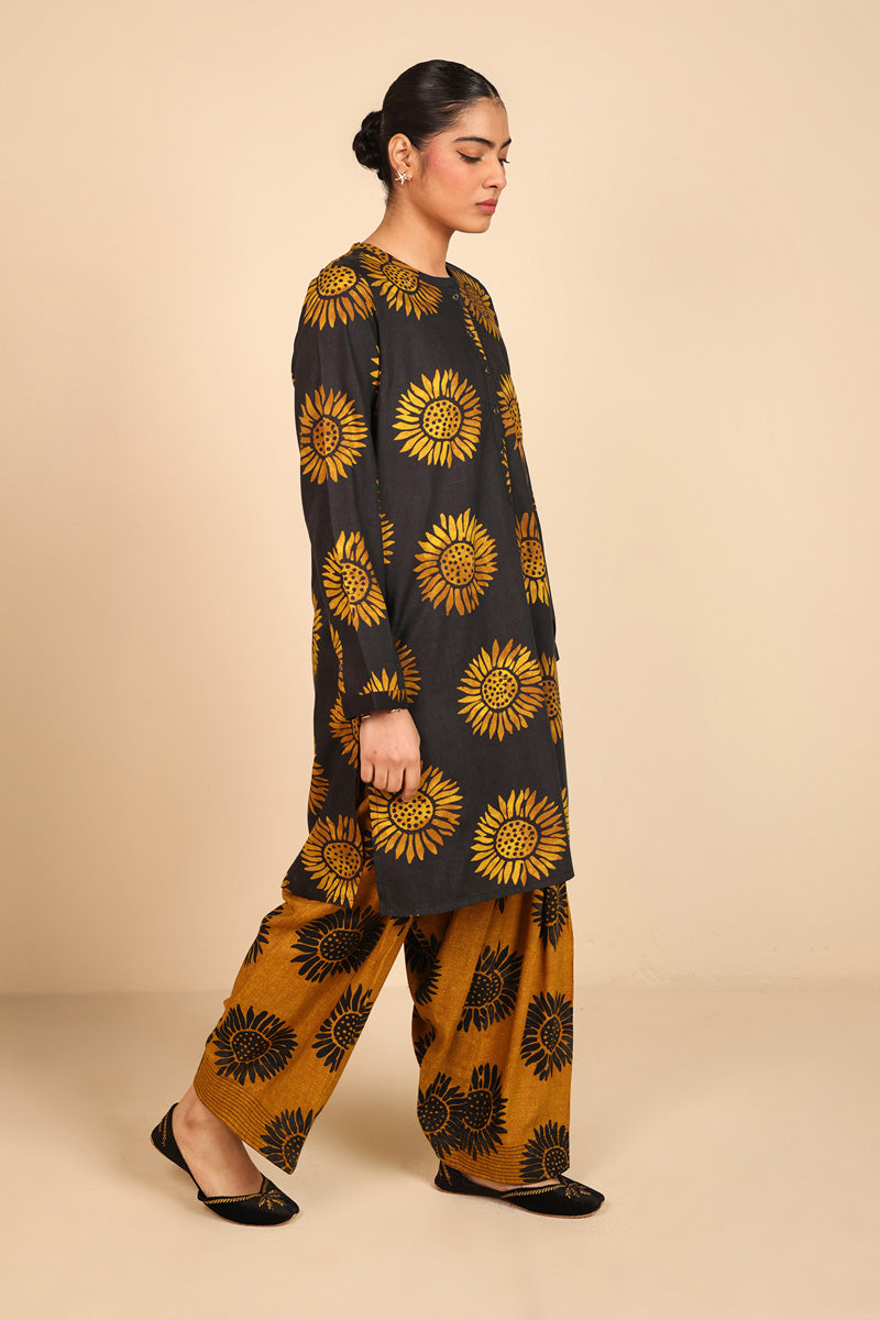 Sunflower Chic Co-Ord Set – Generation International