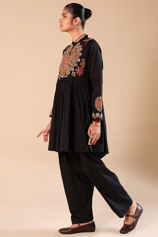 African Collage Style Duo