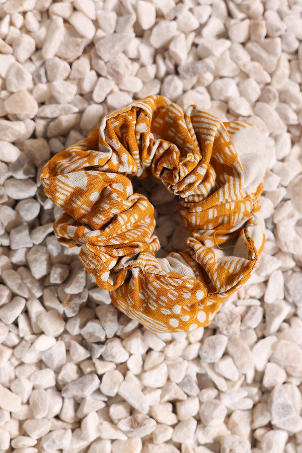 Play Knot Flower Scrunchies