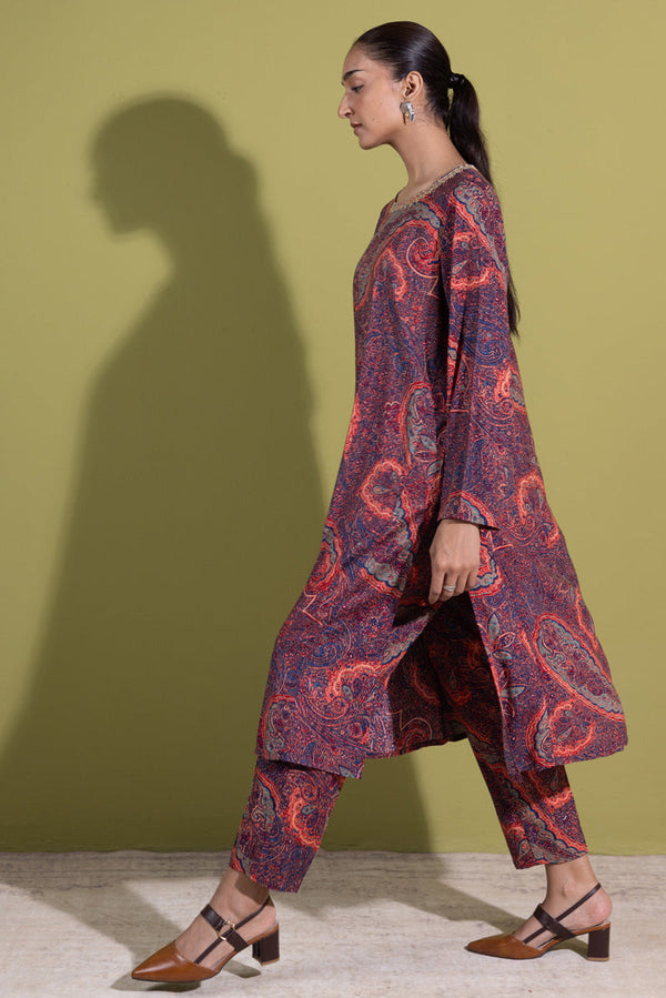 Gilded Jacquard Paisley Set