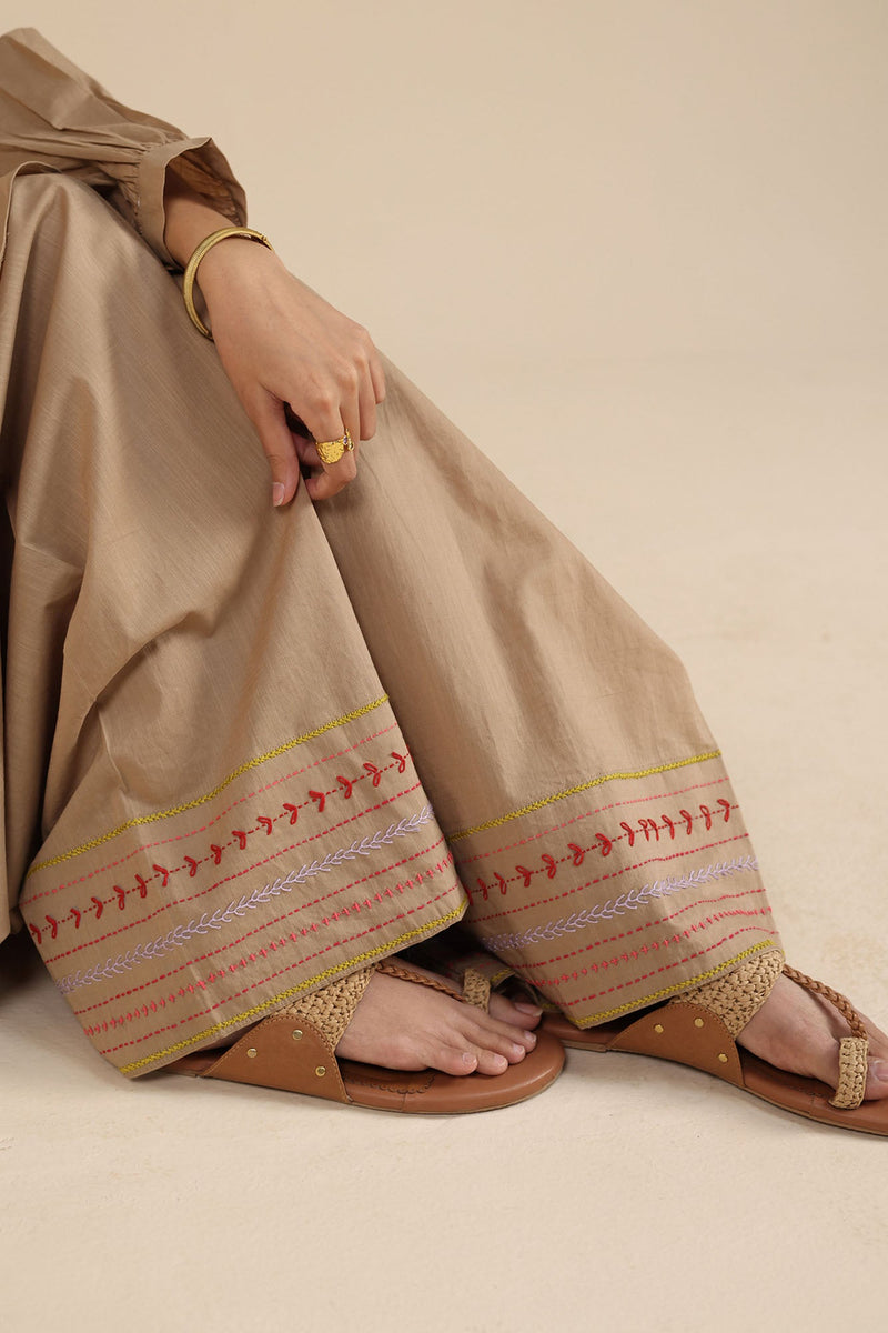 Hand-Embroidered Reverie Set