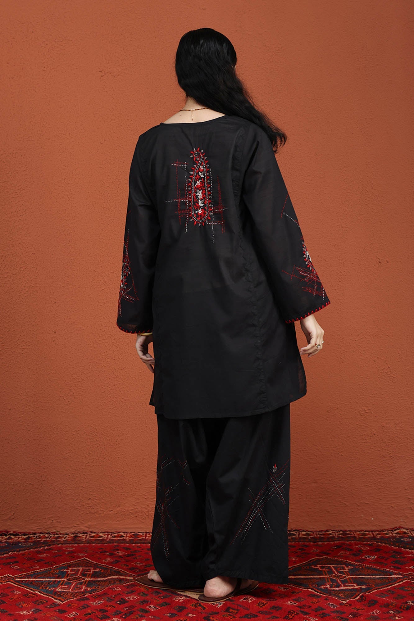 Heritage Hand-Crafted Set