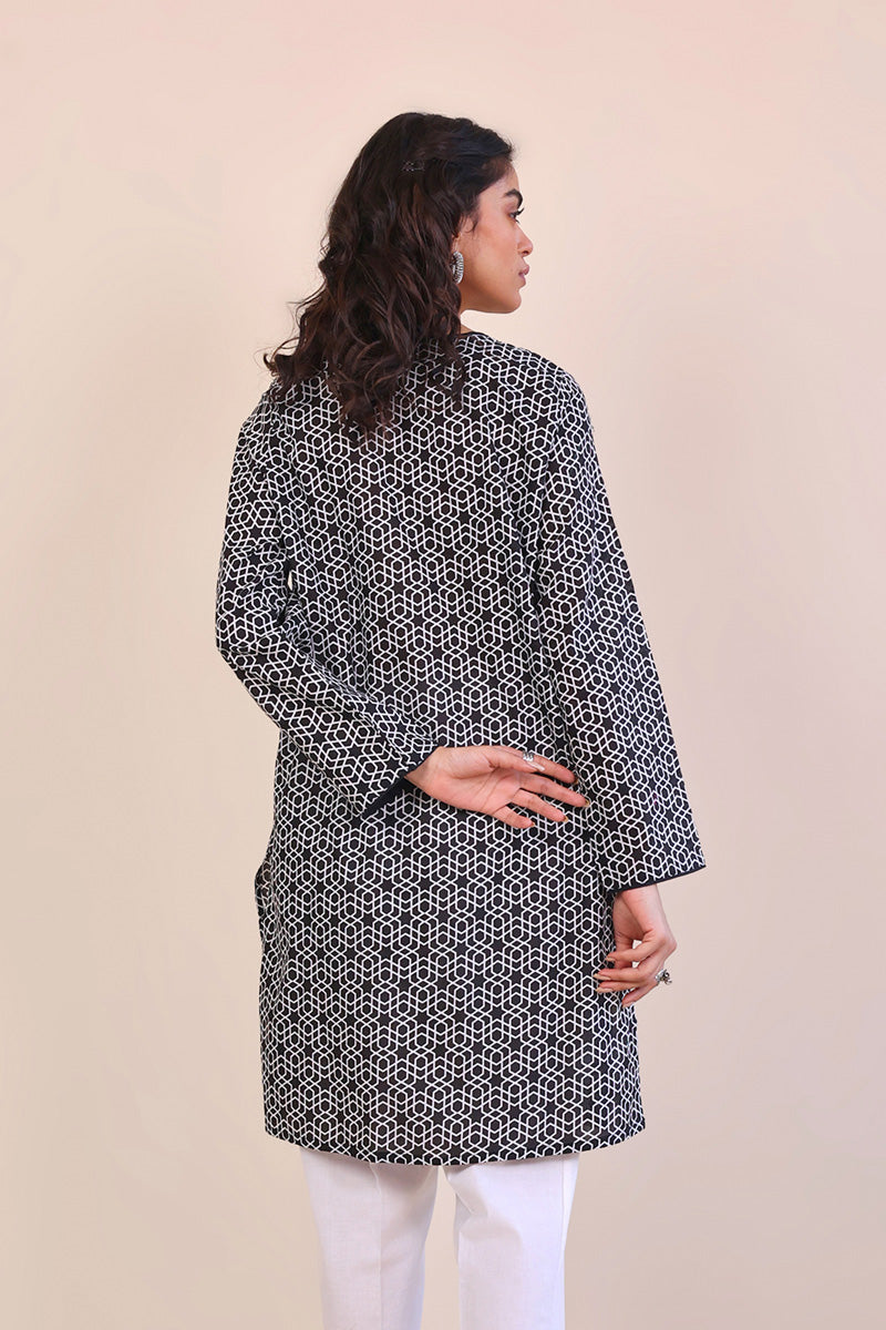 Geometric Kurti