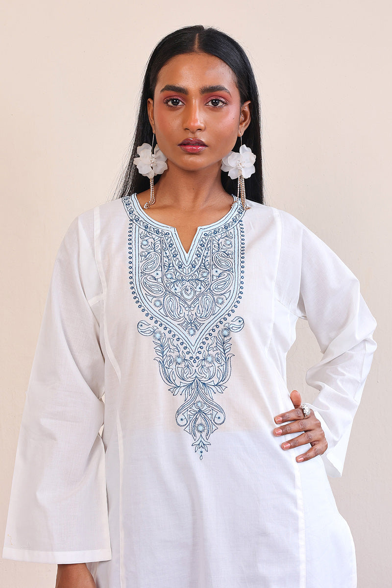 Gul Meena Embroidered Kurta