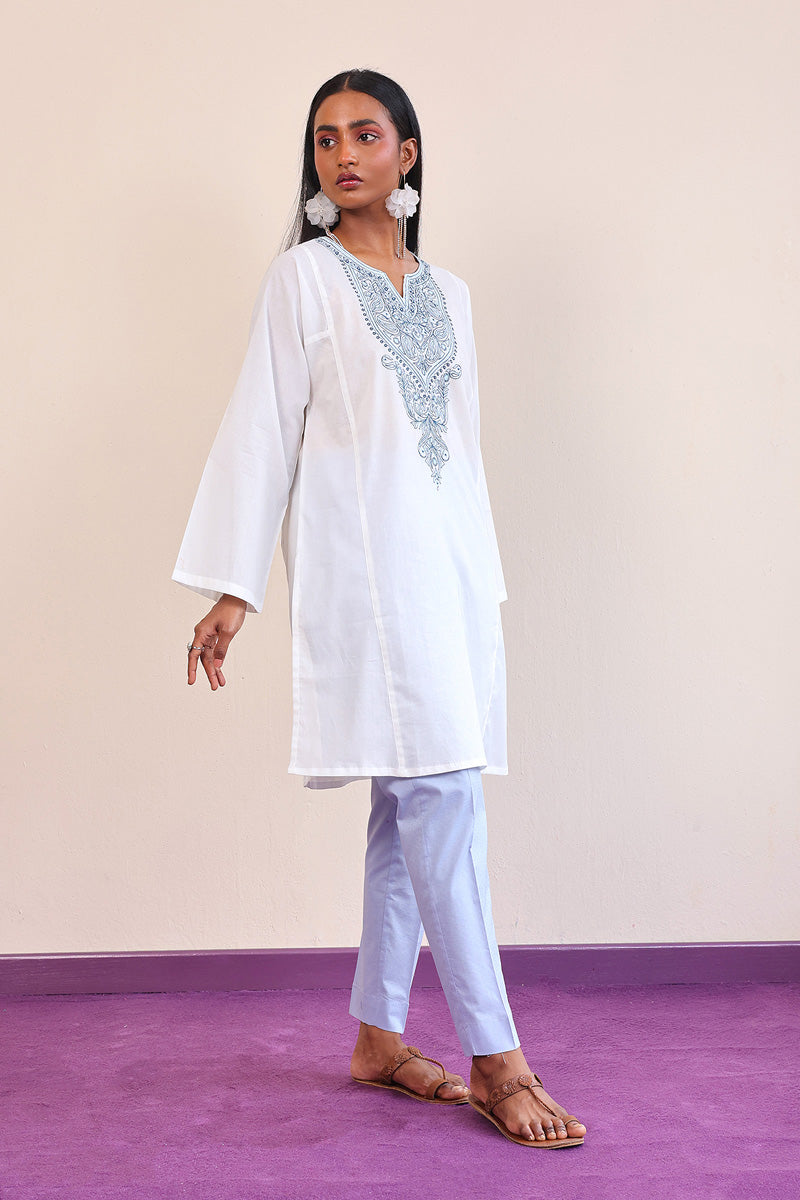 Gul Meena Embroidered Kurta