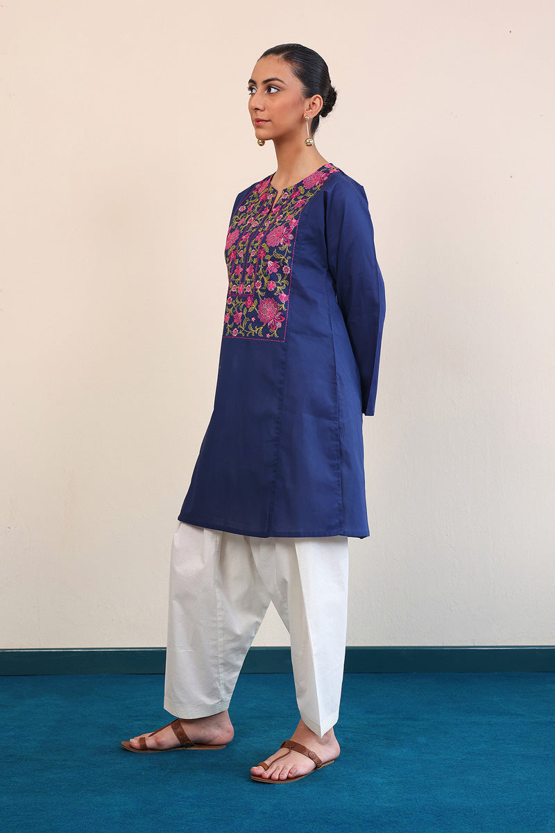 Gul Meena Phool Kurti