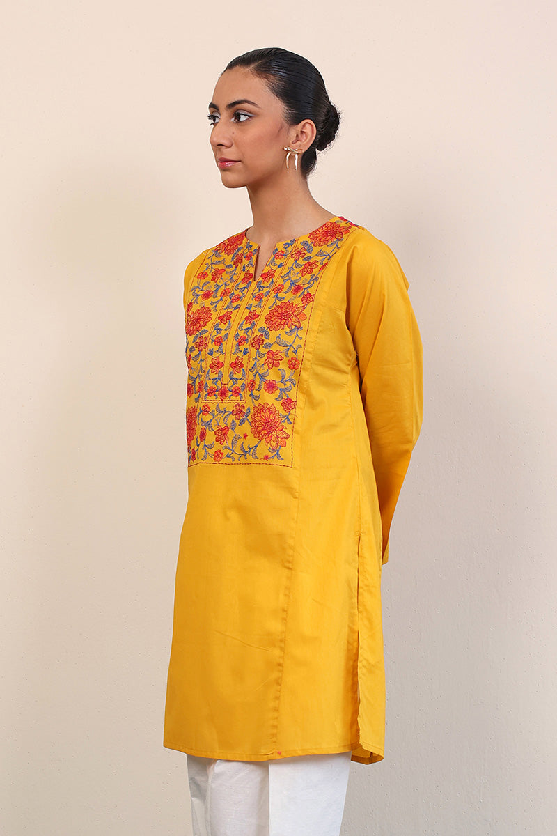 Gul Meena Phool Kurti