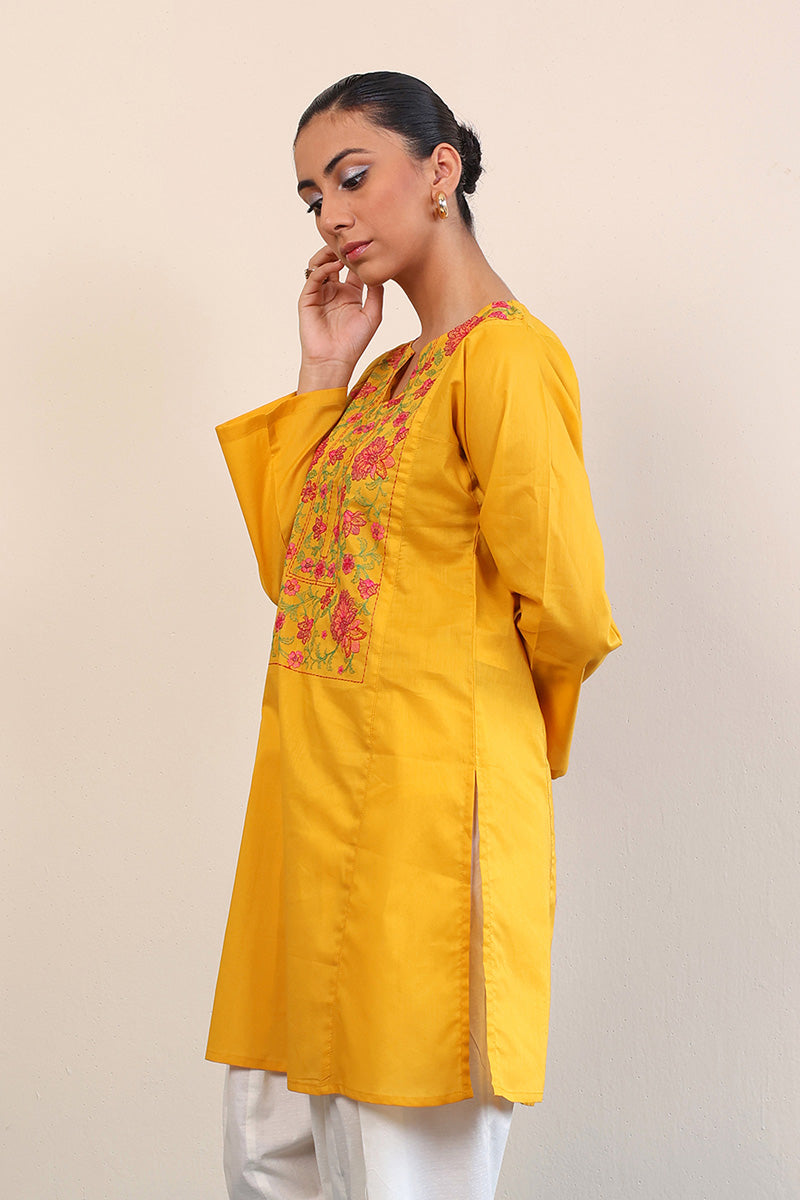 Gul Meena Phool Kurti