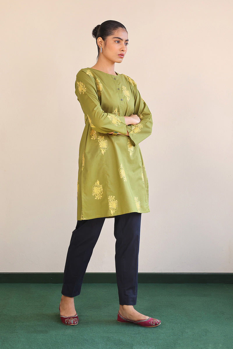 Gul Meena Embroidered Kurta