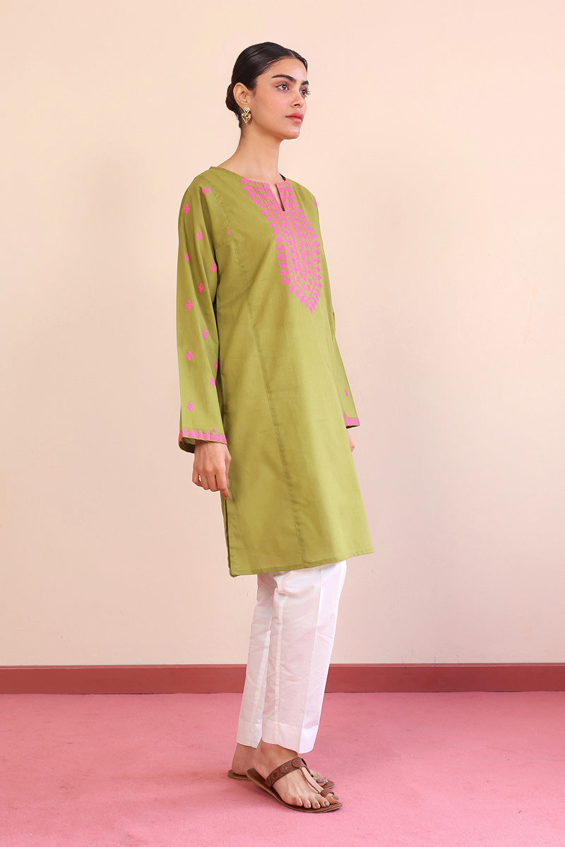 Gul Meena Kurta