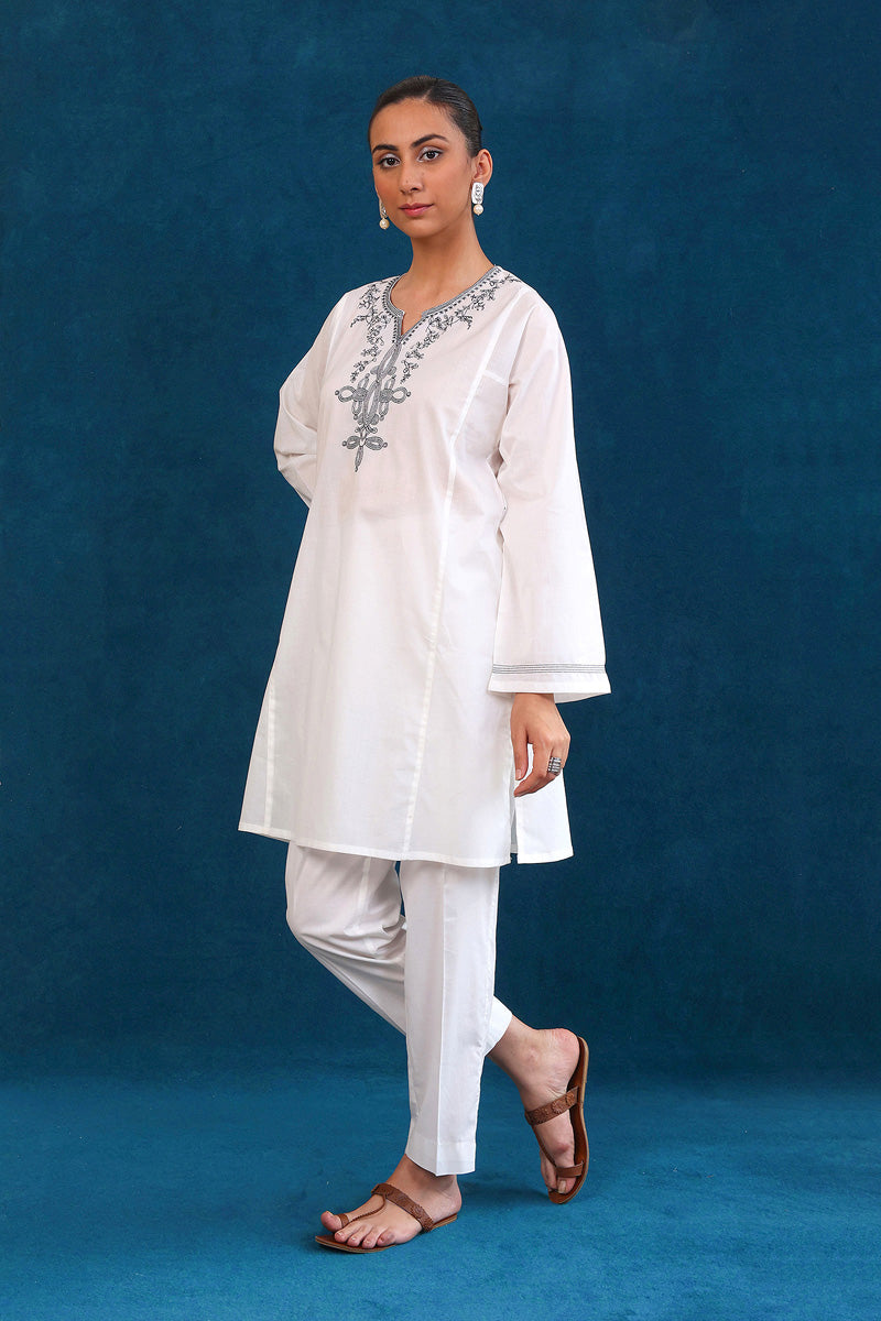 Gul Meena Phool Kurti