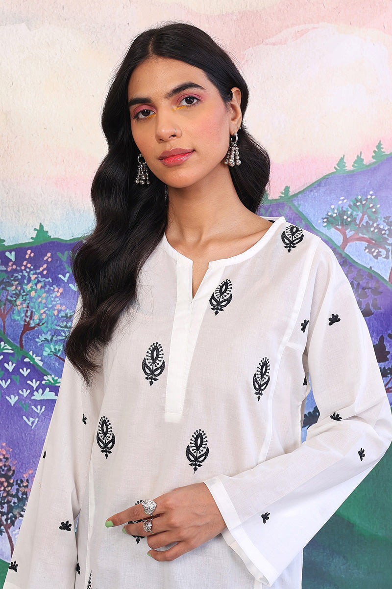 Gul Meena Safaida Kurta