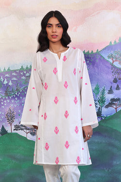 Gul Meena Embroidered kurta