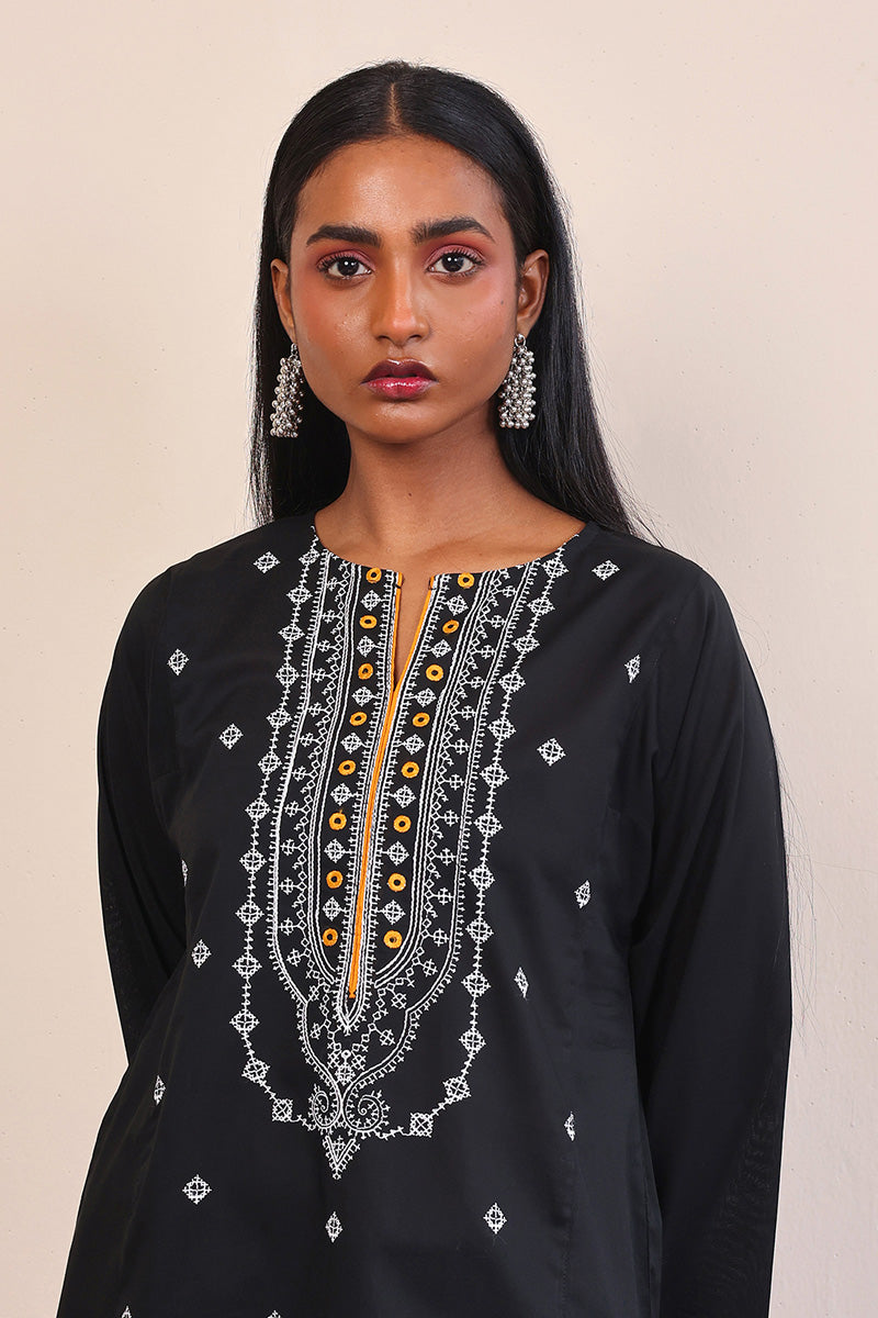 Gul Meena Metallic Kurta