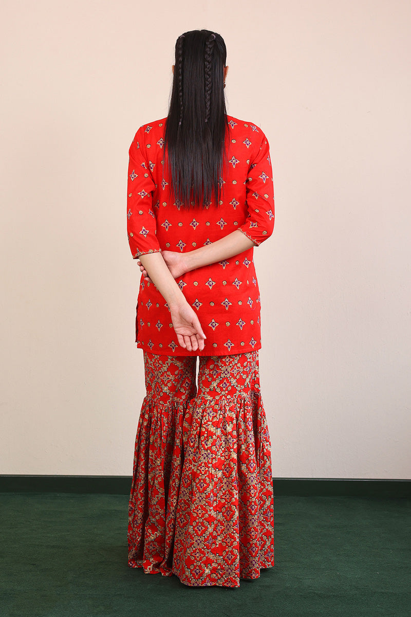 Zarnigar Gharara 2-Piece