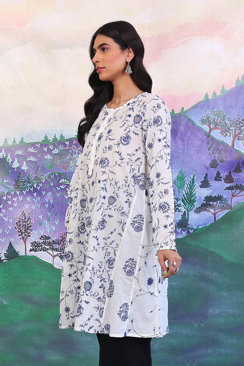 Bahar Embroidered Kurta