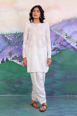 Bahar Puff Sleeves Kurta