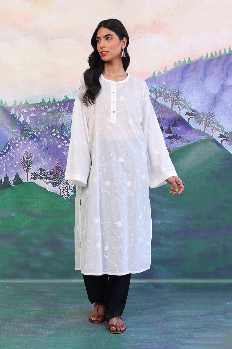 Bahar Embroidered Kurta