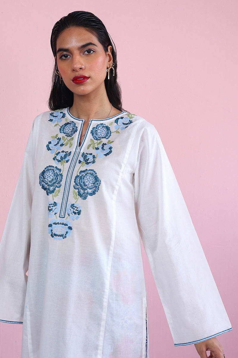 Gul Meena Embroidered Kurta