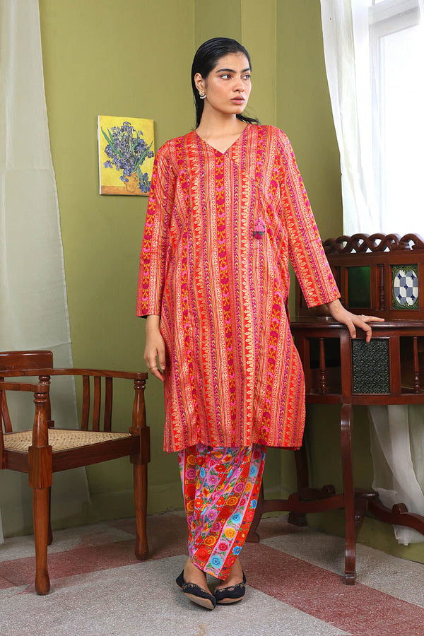 Zarnigar Angarkha Kurta