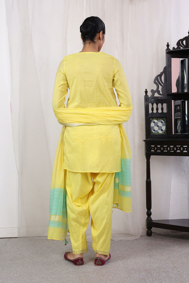 Shehzaadi Zard Bahari Suit