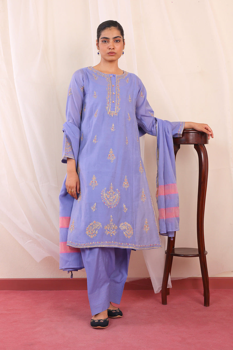 Shehzaadi Embrodiered Suit