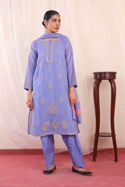 Shehzaadi Embrodiered Suit