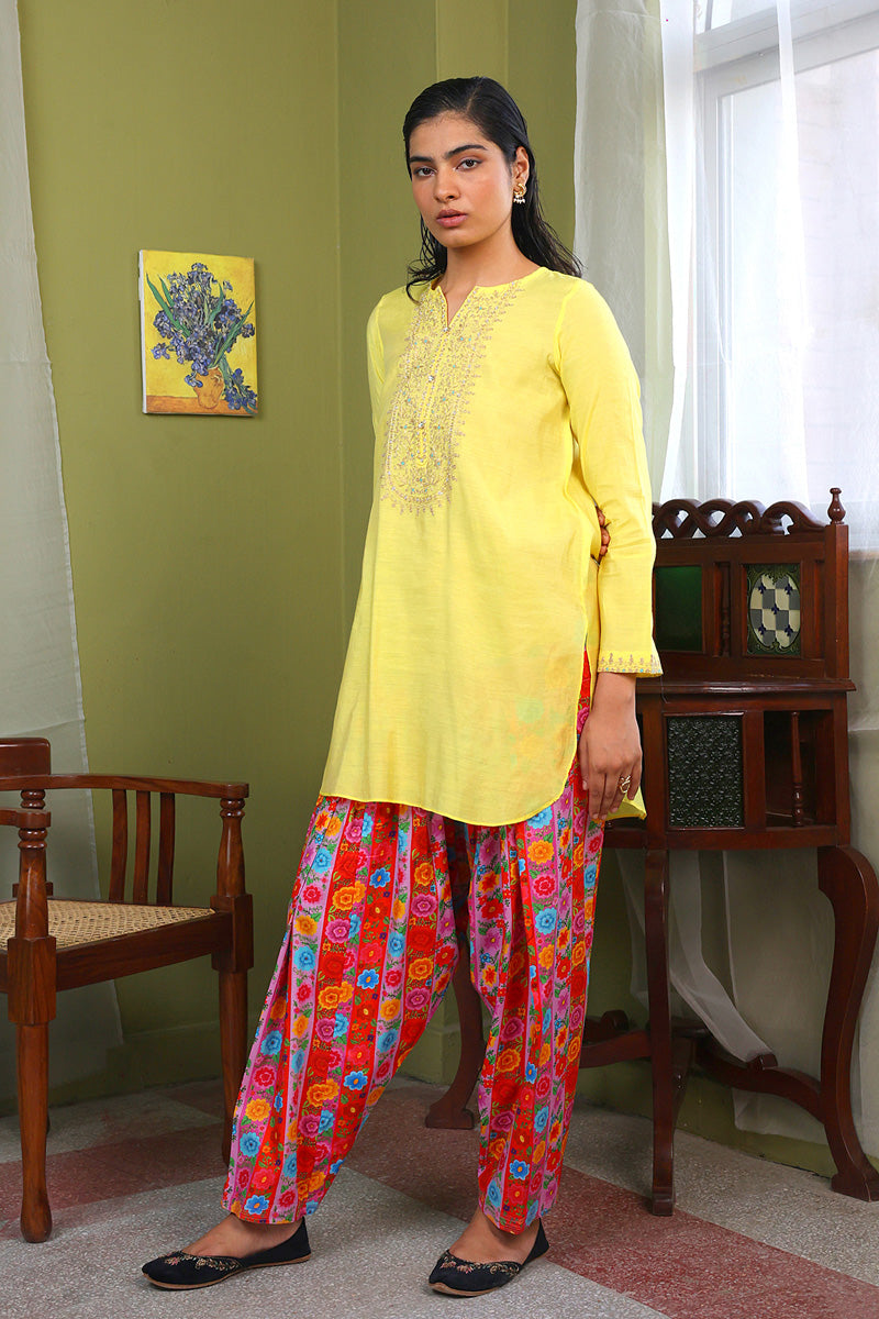 Shehzaadi Kurti