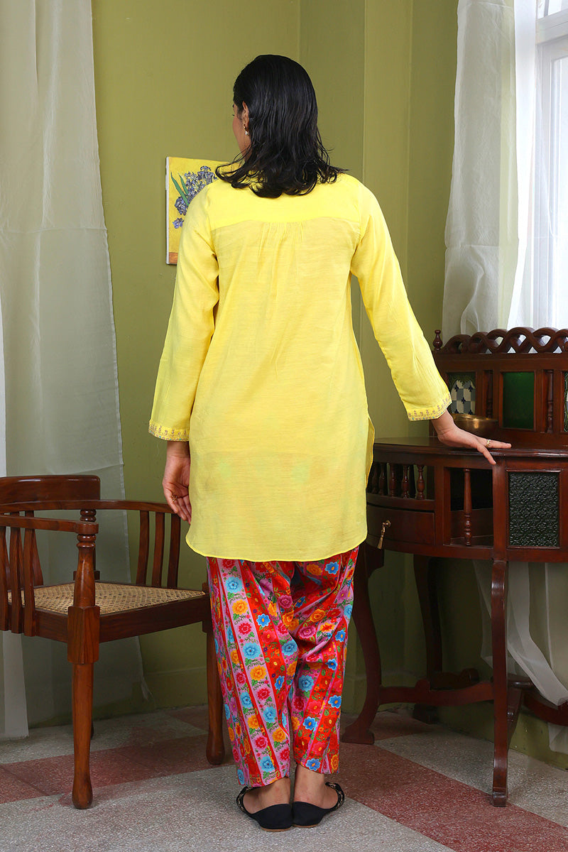 Shehzaadi Kurti