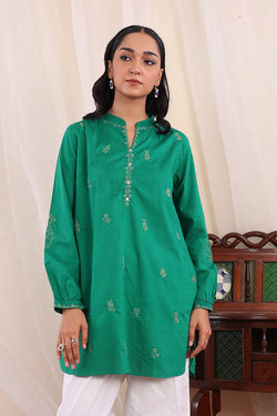 Desi Dreams Embroidered Kurti