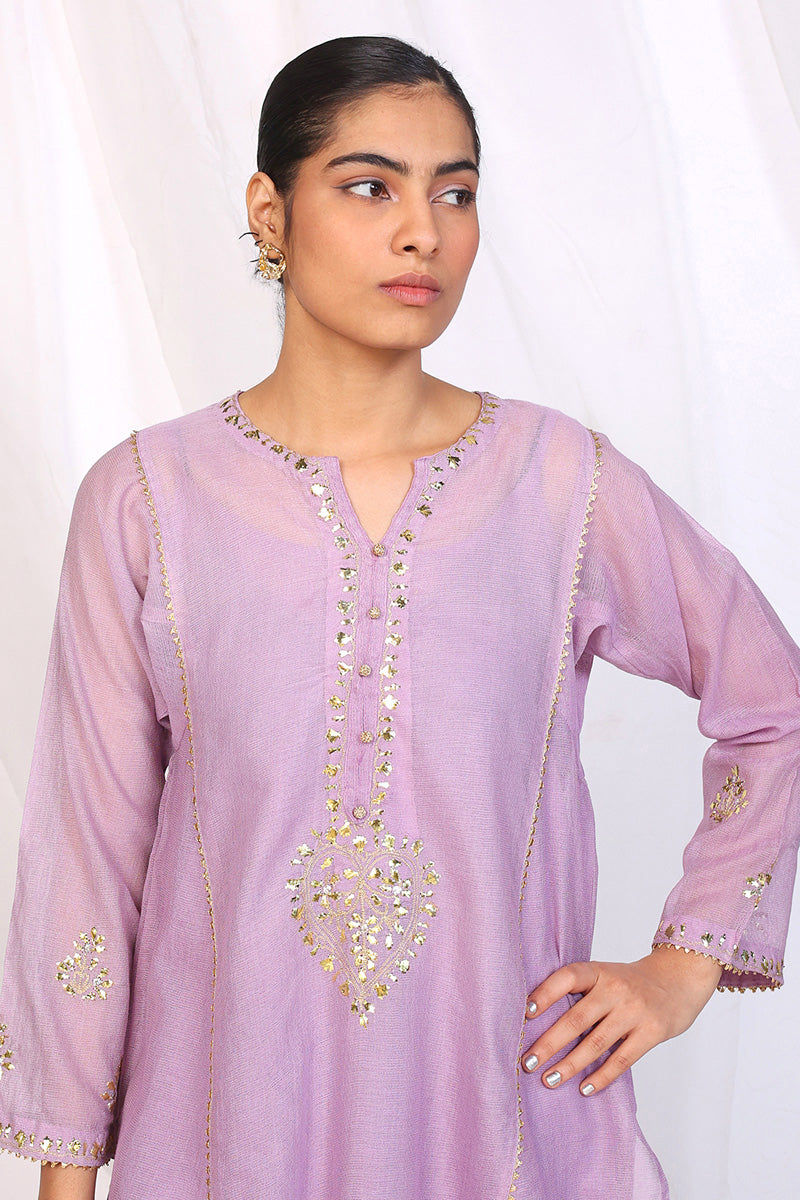 Nigar Kamdani Suit