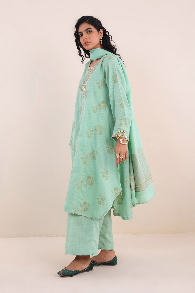 Rahat-E-Rooh Embroidered Suit