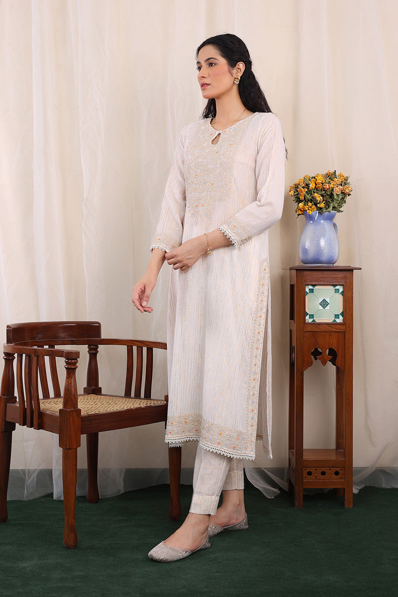 Jahanaara 2-Piece Embroidered Suit