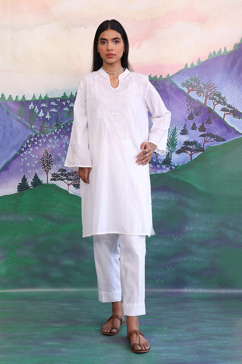 N K R Chikankari Kurta