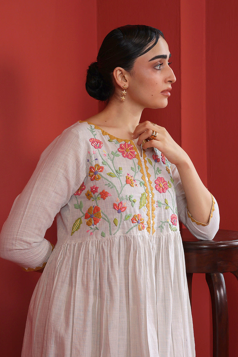 Art of Ralli Applique – Generation International