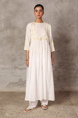 Hand Embroidered Waadi Set