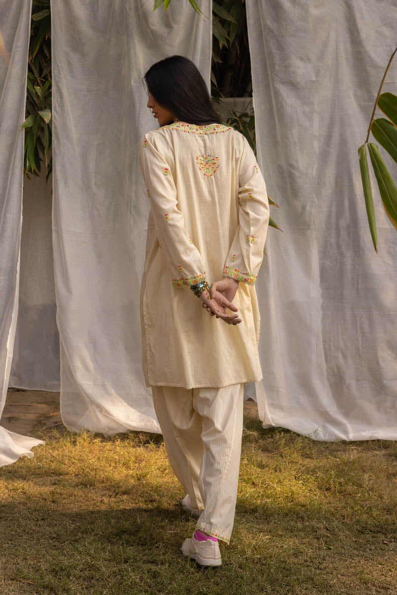 Gul-e-Waadi Suit