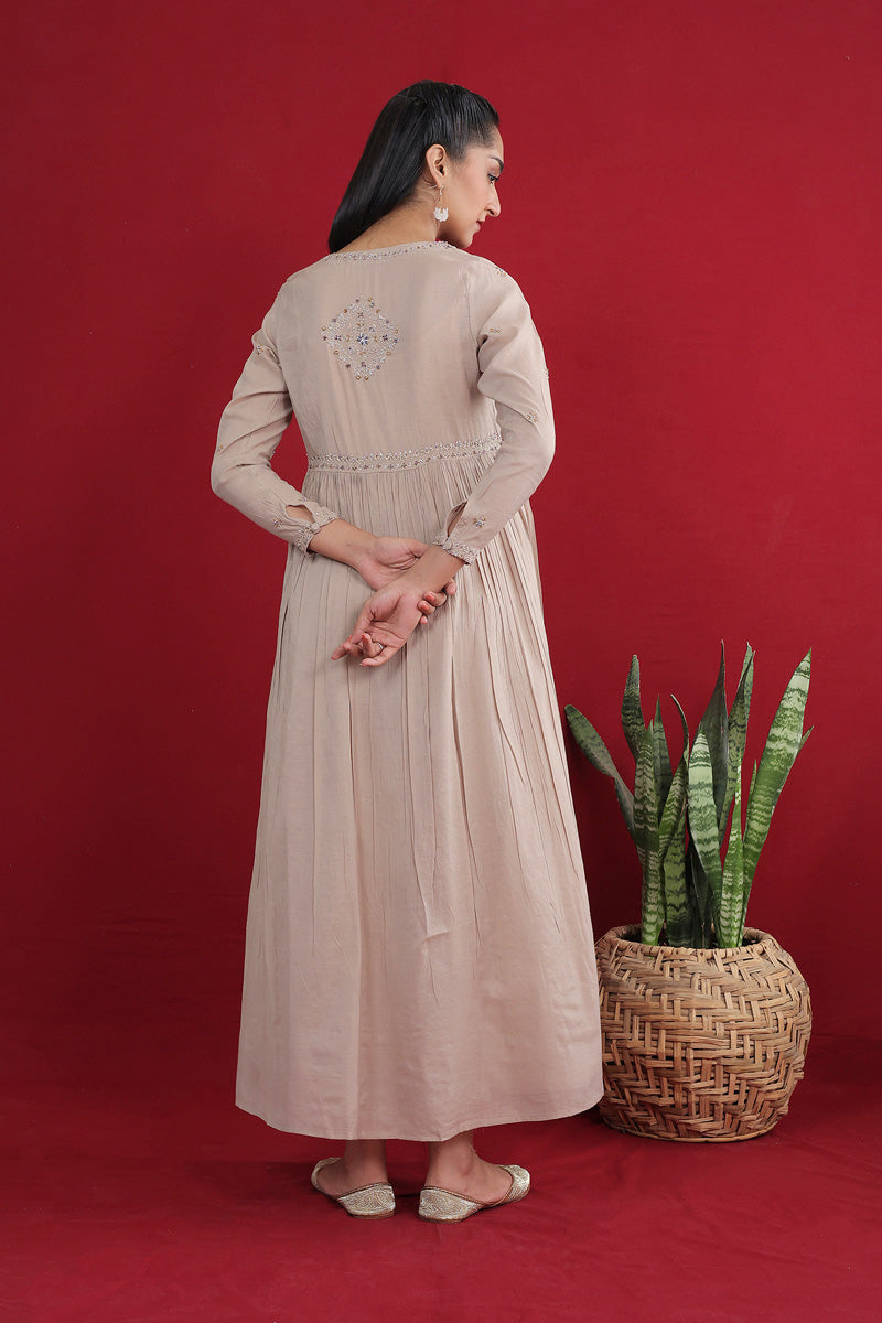 Regal Balochi Begum Suit